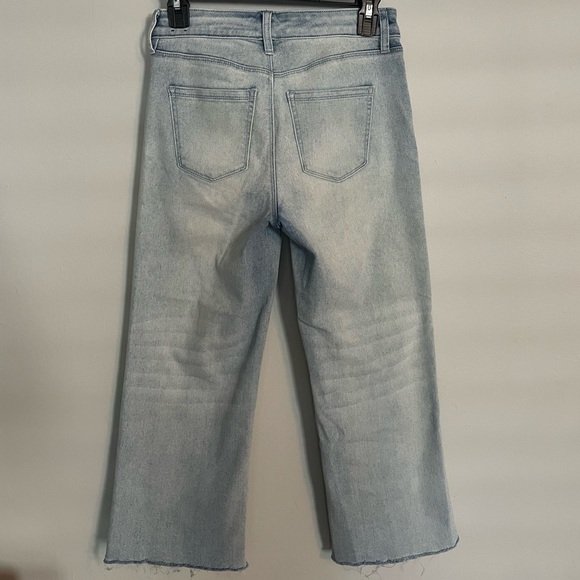 Size 0 jeans from Whit House Black Market, petite section so shorter than usual - Picture 2 of 2